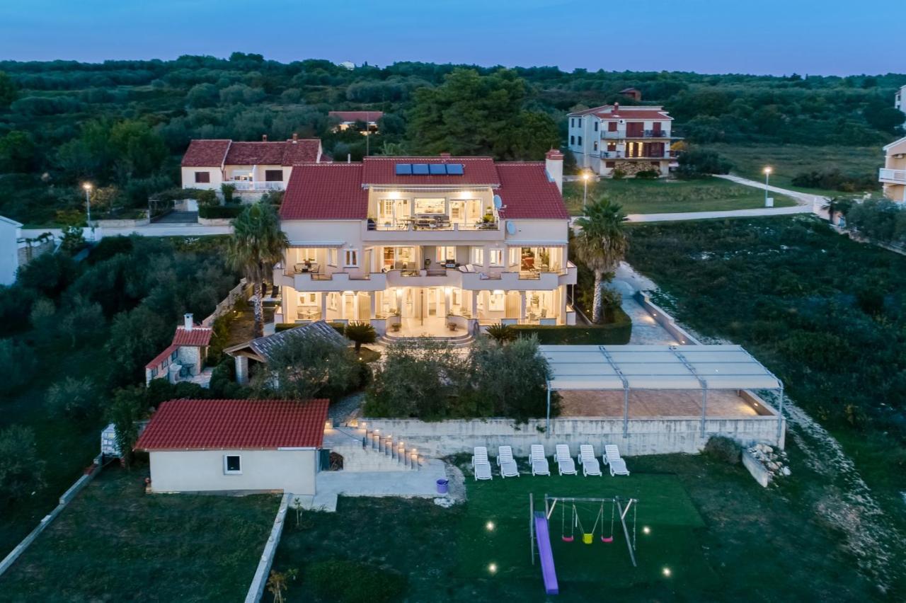 Apartmani Niko Kožino Exterior foto
