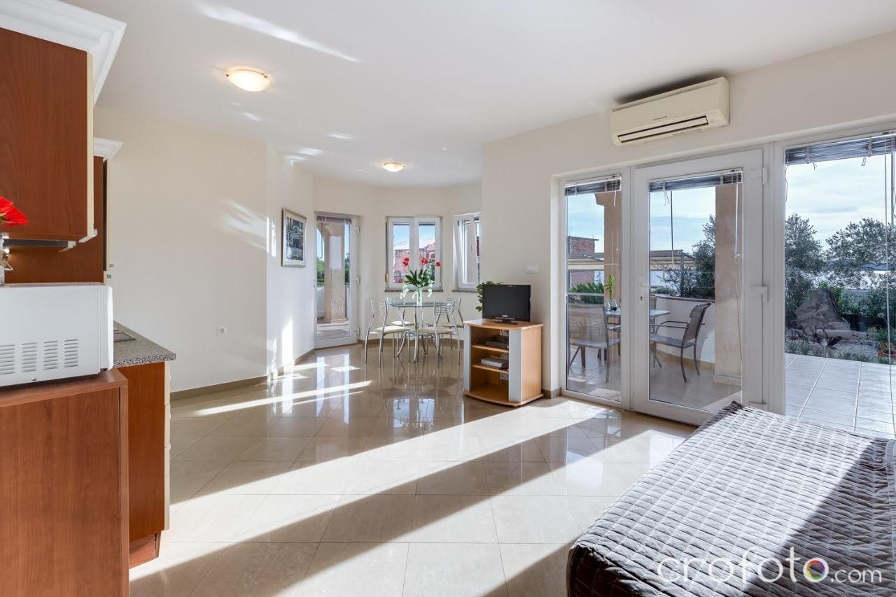 Apartmani Niko Kožino Exterior foto
